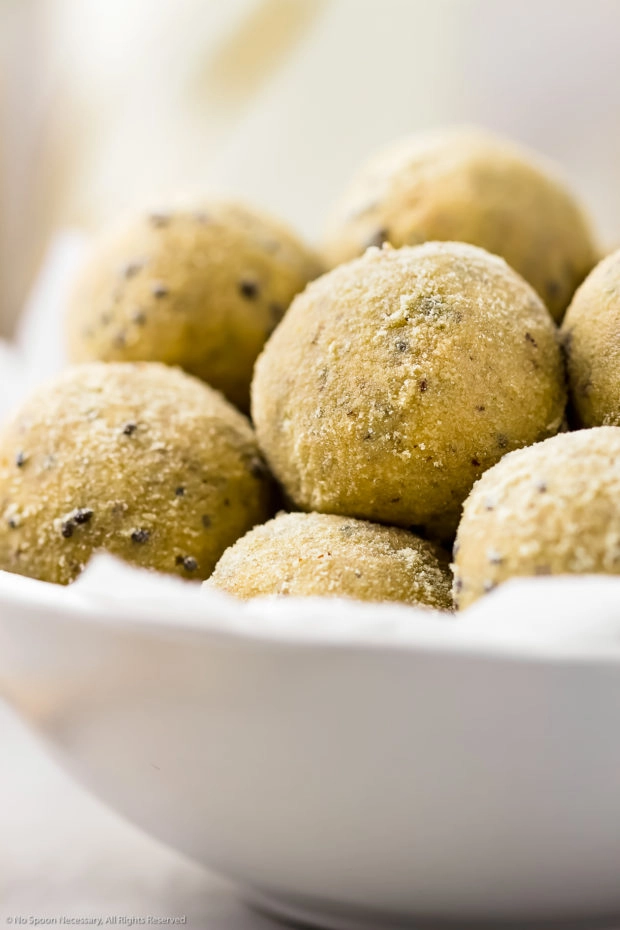 Coconut Vanilla Protein Balls – The Sisters Kitchen