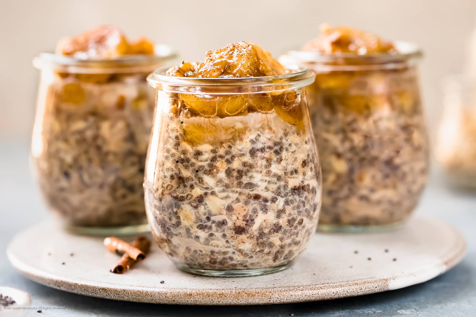 Overnight Oats Containers with Lids and Spoon, 4 Pack Mason Jars for  Overnight O