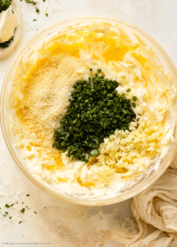Best Garlic Herb Butter Recipe - Evolving Table